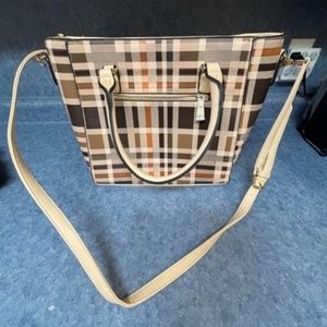 NEW! Brown Plaid Purse Bag with Zipper Closure
